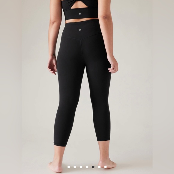 Athleta Ultra High Rise Elation Capri // black - Picture 5 of 10